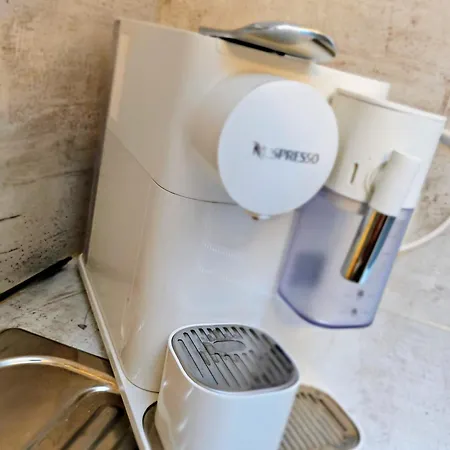Insight Workaction Audi Balkone Ambiente Apartment *