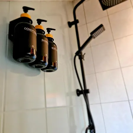 Apartment Insight Workaction Audi Balkone Ambiente *